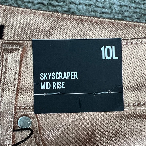 Express Rose Gold Skyscraper Mid Rise Women Coated Jeans size 10L - Picture 8 of 9